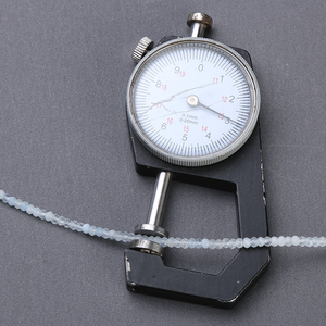 ลูกปัดพลอยธรรมชาติทรงเหลี่ยมเจียระไนหลากสี แดง เหลือง เขียว น้ำเงิน ชมพู ขาว ขนาด 8 มม. - Product Image 2