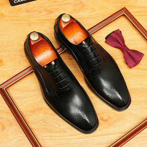 Zapatos Derby Ingleses con Acabado Lacado Brillante, Cuero Genuino, Diseño Grabado, Resistentes, Ligeros, Impermeables para Otoño - Product Image 2