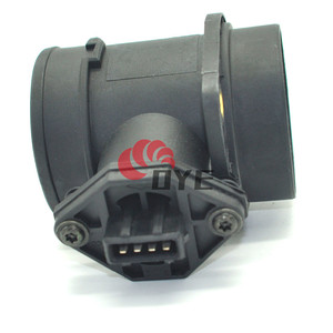 Capteur de débit d'air massique MAF pour moteur automobile 0280217103 037906461 pour VW <span class=keywords><strong>GOLF</strong></span> III <span class=keywords><strong>Cabriolet</strong></span> - Product Image 1