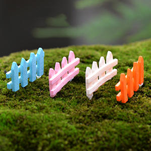 ديكور بلاستيكي صغير سهل التركيب للمناظر الطبيعية ، سياج لحديقة الجنية المصغرة ، زينة لبيت الدمية ، مشروع الديوراما - Product Image 2