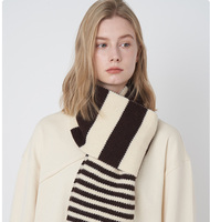 Écharpe coréenne pour hommes et femmes, élégante, à rayures colorées, tricotée, confortable, polyvalente, douce, chauffe-cou d'hiver