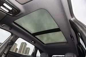 Nuevo Changan CS75 PRO 2026, SUV Negro, 1.5T Turbo, 7DCT, 5 Plazas, Volante a la Izquierda, Euro VI, Gasolina, Vehículo de Pasajeros - Product Image 6