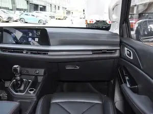 Çin Changan-Peruser kamyonet 4x4 dizel motorlu kamyonet satılık changan Pickup