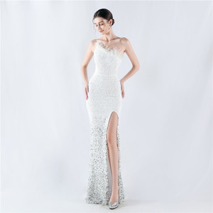 Vestido de noche de chifón transpirable con tirantes finos, corte <span class=keywords><strong>imperio</strong></span>, suela de terciopelo de alta densidad con degradado, y tirante de un solo hombro con cuentas. - Product Image 4