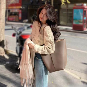 Sac fourre-tout et sac seau en cuir véritable pour femme, imperméable, grande capacité, sac à bandoulière - Product Image 3