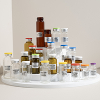 Flacons en verre borosilicate vides de 2 ml à 30 ml avec finition mate, estampage à chaud et bouchon gravé pour usage médical liquide