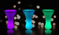 Ensemble de table et de chaises de bar à LED RVB changeant de couleur, batterie rechargeable, mobilier de fête pour club, pub