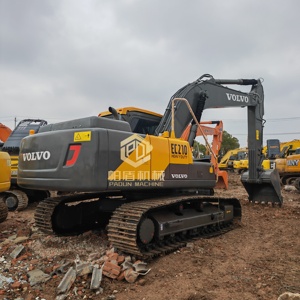 Excavatrice sur chenilles Volvo EC210 d'occasion, 21 tonnes, faible consommation de carburant, forte puissance de creusement, excavatrice de chantier - Product Image 3