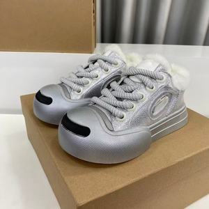 Chaussures de course de marque originale luxueuses, baskets de créateur de haute qualité, style classique, chaussures de sport intemporelles, empeigne en maille et tissu - Product Image 4