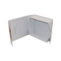 Boîte cadeau magnétique de luxe personnalisée, emballage en papier rigide, gaufrage UV, anti-rayures, texture texturée, boîte pliable pour boutique