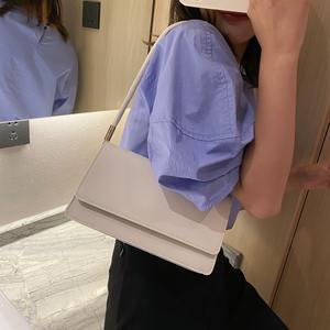 批发女式钱包斜挎包纯女式单肩包小方形设计腋下包 - Product Image 4