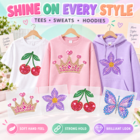 Vente en gros usine : Motif thermocollant en strass brillants et cristaux thermocollants, avec logo personnalisé, thème Noël, pour vêtements