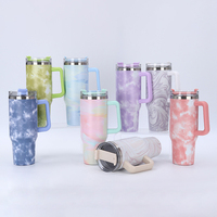 Vaso Térmico de Viaje de Acero Inoxidable con Aislamiento al Vacío, Estilo Cuarzo Fluido, con Impresión Tie-Dye y Logotipo Personalizado, 40 oz, con Asa