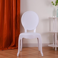Chaise en plastique noire et blanche pour événements, banquets, hôtels et fêtes – Meilleure vente