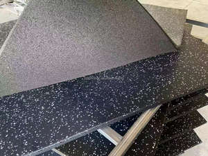 <span class=keywords><strong>Tapis</strong></span> de gymnastique Revêtement de sol en <span class=keywords><strong>caoutchouc</strong></span> EPDM blanc de 3cm Revêtement de sol de gymnastique protecteur avec réduction du bruit et caractéristiques antidérapantes - Product Image 5