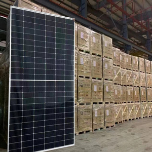 Panneaux solaires monocristallins BIPV MWT bifaciaux double vitrage tout noir 450W 21% d'efficacité Garantie 25 ans Modules photovoltaïques - Product Image 5