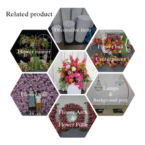 Arrangements floraux artificiels modernes en soie rose et orange scintillants et luxueux pour les décors de mariage et les événements de rentrée scolaire - Product Image 5