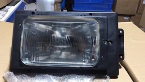 Suministro de fábrica Lámpara de cabeza de camión 1308474 1308473 Lámpara delantera para EuroTrucks - Product Image 6