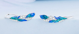 Perhiasan halus kualitas tinggi 925 perak murni Enamel bulu biru pengaturan Pave CZ manset anting pendaki telinga - Product Image 2