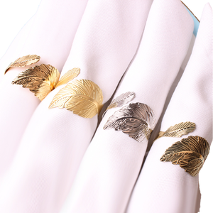 Anillo para Servilletas con Diseño de Hoja de Arce, Chapado en Oro, Conserva el Color, Ecológico, Disponible en Stock - Product Image 1