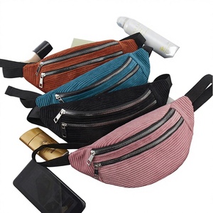Riñonera de pana impermeable para mujer con logotipo personalizado, para deportes al aire libre, con cremallera y letras, para llevar cruzada o al cintura - Product Image 3