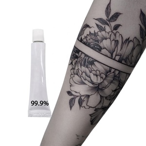 ครีมเตรียมผิวก่อนสักคิ้วและปาก ขนาด 10 มล. 30 มล. คุณภาพสูง 99.9% ครีมสักติดทนนานและปลอดภัย ขายส่ง - Product Image 2