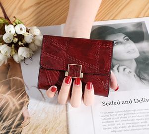 Vente en gros Nouveau Petit Portefeuille Rétro Mode Femmes Multi Slot Carte Clip Vintage Simple <span class=keywords><strong>Porte</strong></span>-Cartes <span class=keywords><strong>Portable</strong></span> <span class=keywords><strong>Porte</strong></span>-<span class=keywords><strong>Monnaie</strong></span> - Product Image 3