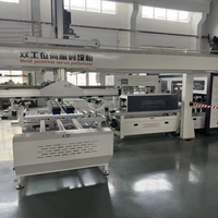 Machine d'emballage et de scellage de sols entièrement automatique à grande vitesse pour revêtements de sol en vinyle SPC