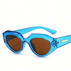 Lunettes de soleil carrées à monture fine bleu champagne rétro personnalisées 2022, lunettes de soleil œil de chat pour femmes - Product Image 5