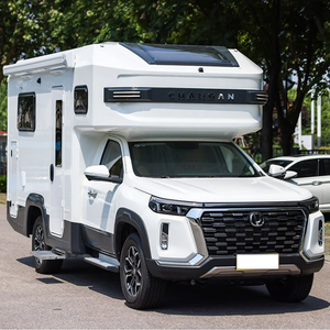Petite caravane hybride tout-terrain blanche 6 places 4x4 à essence avec salle de bain 140 km/h pour <span class=keywords><strong>camping</strong></span> individuel - Product Image 5