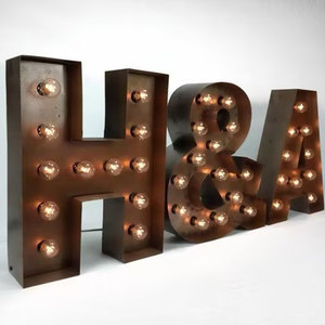Letras Modernas con Luces LED - Letreros con Bombillas Contemporáneas para Decoración de Tiendas Minoristas - Product Image 2