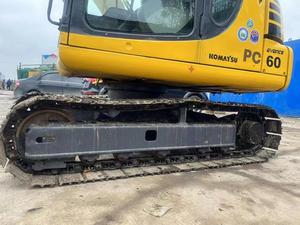 Excavatrice Komatsu PC60 d'occasion, d'origine japonaise, en bon état, mini-excavatrice sur chenilles à vendre - Product Image 4