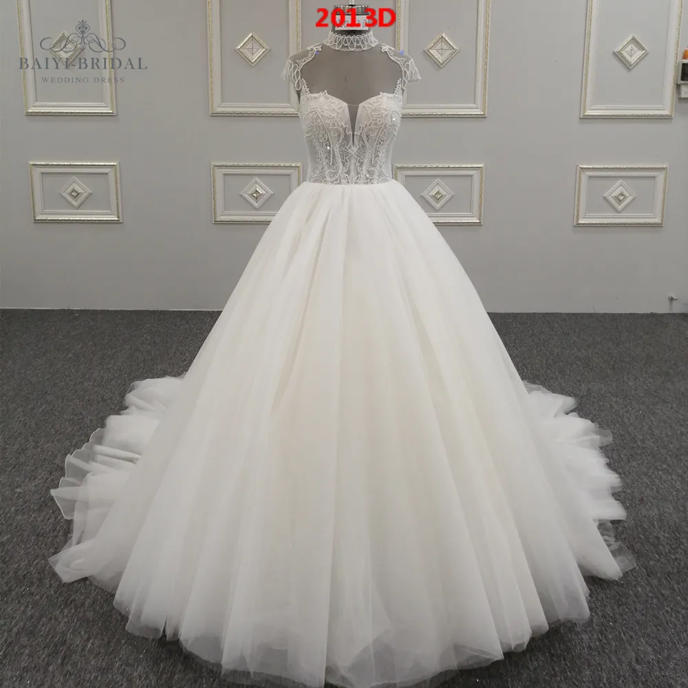 2021 Hot Selling Women Elegant Queen Anne Neck Cap Sleeve A Line Beading Wedding Bridal Dress