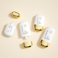 Emballage cosmétique de 30ml 50ml Bouteille de protection solaire de forme ovale en plastique doux au toucher pour crème solaire Conteneur pour soins de la peau