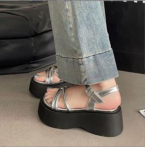 Nuevas sandalias de verano para mujer, plataforma impermeable de fondo grueso, fondo alto con pendiente negra con sandalias - Product Image 5