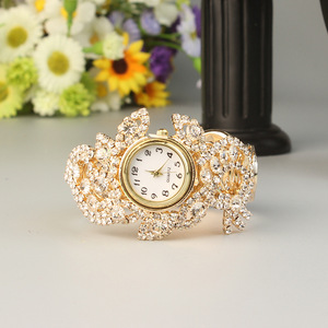 Bracelet de <span class=keywords><strong>couple</strong></span> en cristal pour femme, prix d'usine, montre de <span class=keywords><strong>luxe</strong></span>, cadeaux de mariage pour invités - Product Image 2