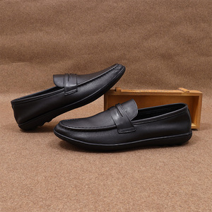 Aibuois Mocassins en cuir véritable pour hommes, bout rond, à enfiler, semelle en caoutchouc respirante, chaussures décontractées de printemps - Product Image 3