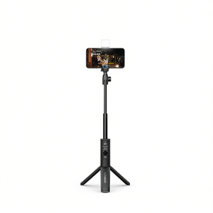 Palo para selfies con trípode y luz para grabar videos con el teléfono, ideal para viajes. - Product Image 1