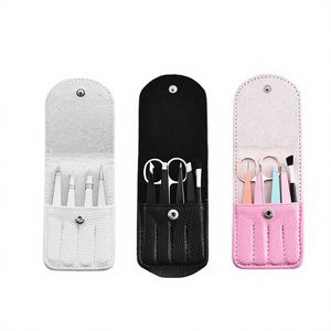 Ensemble de pinces en acier inoxydable personnalisées, quatre pièces, <span class=keywords><strong>pince</strong></span> <span class=keywords><strong>à</strong></span> sourcils et recourbe-<span class=keywords><strong>cils</strong></span>, outils avec étui en cuir, fabriqué en Chine - Product Image 1