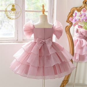 Robe de princesse pour enfant en satin rose avec corsage perlé et jupe à volants superposés, doublure respirante, pour les 4 à 8 ans AL6212 - Product Image 2