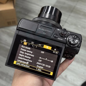 Cámara Digital HFT Profesional G7X Mark III de 20.2MP 4K con Zoom 4.2x Negra al por Mayor - Product Image 3