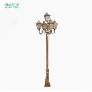 عمود إنارة للحدائق والشوارع الخارجية من الألومنيوم المصبوب بإضاءة ليد على الطراز الأوروبي للمشاريع الأكثر مبيعاً - Product Image 2