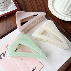 <span class=keywords><strong>Pince</strong></span> à cheveux grande taille en plastique style coréen 2026, creuse, triangulaire, <span class=keywords><strong>pour</strong></span> <span class=keywords><strong>chignon</strong></span> épais, accessoires capillaires <span class=keywords><strong>pour</strong></span> femmes - Product Image 4