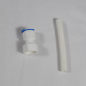Conector para Purificador de Agua 3 en 1 de Conexión Rápida, Rosca Interna Recta, Grado Alimenticio, Compatible con Tubería de PE - Product Image 2