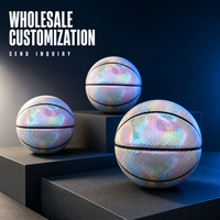Ballon de basketball holographique réfléchissant en PU avec logo personnalisé, taille 7, effet néon irisé, écologique, durable, pour entraînement nocturne