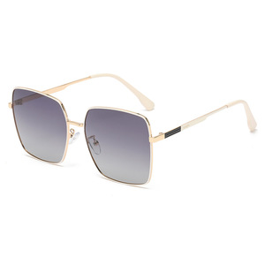 Gafas de Sol Cuadradas con Montura Completa, Lentes Degradadas, Protección UV400, Unisex, Protección Solar, Moda para Adultos 2025 - Product Image 5