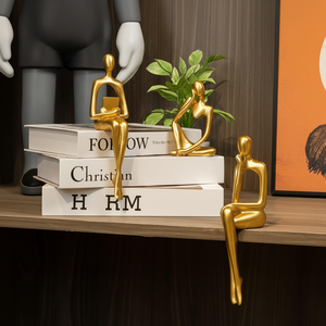 Set di 3 Statue Moderne Astratte Dorate del Pensatore, Sculture in Resina per Decorazioni da Ufficio e Complementi d'Arredo per Mensole e Tavoli - Product Image 3