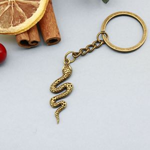 Porte-clés Serpent Texturé en Alliage de Zinc avec Anneau Démontable pour Collectionneur de Reptiles et Clip de Sac à Dos - Product Image 6