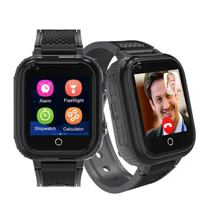 Fornitore di orologi nuovo design dispositivi indossabili sicurezza per bambini SOS GPS 7 giochi divertenti torcia smart Watch A10 orologi per bambini