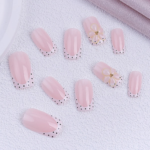 Nouveauté pour le commerce extérieur : <span class=keywords><strong>Faux</strong></span> <span class=keywords><strong>ongles</strong></span> à porter, style boutique, motif pois français, couleur nude, avec fleurs en résine époxy, pour manucure chinoise. - Product Image 3